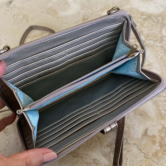 NWOT The Sak Redwood 3-In-1 Leather Phone Wallet Crossbody Clutch Purse - Picture 10 of 13